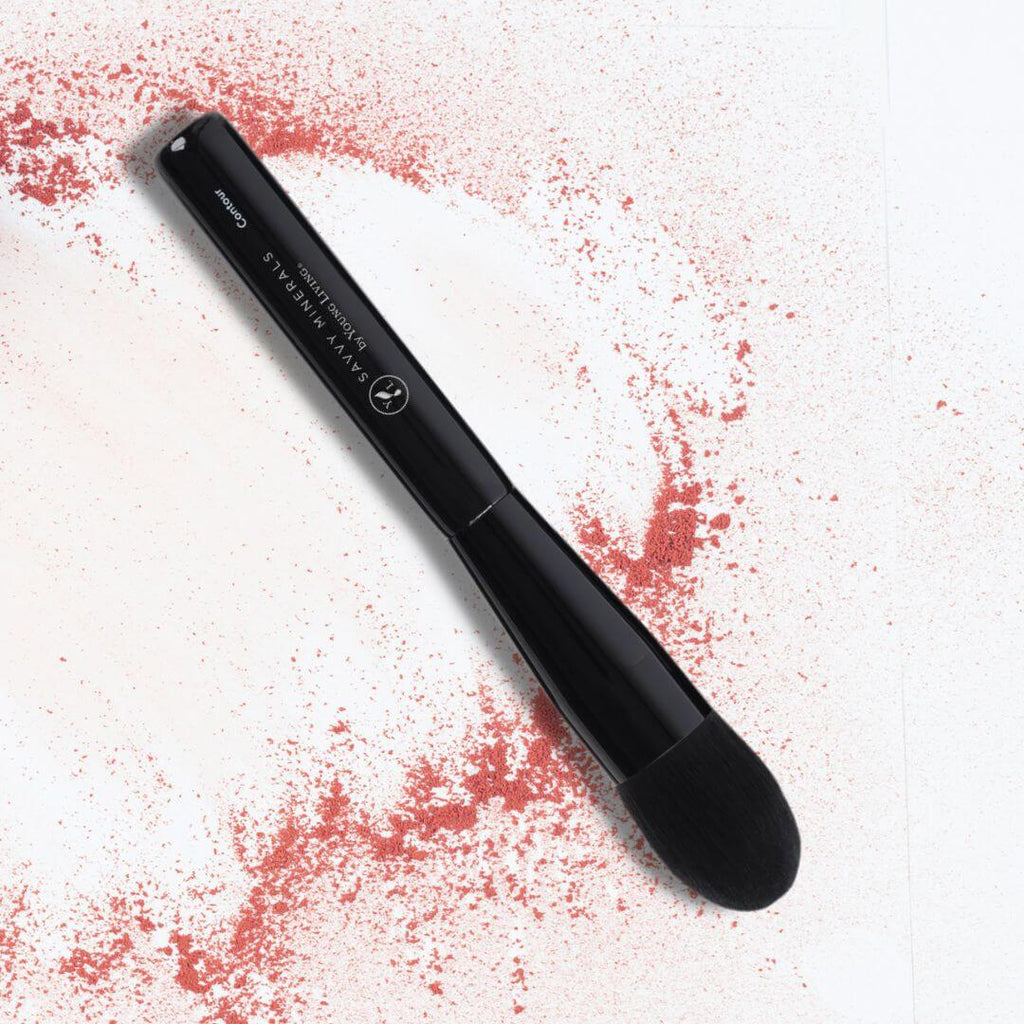Young-Living-Savvy-Minerals-Contour-Brush