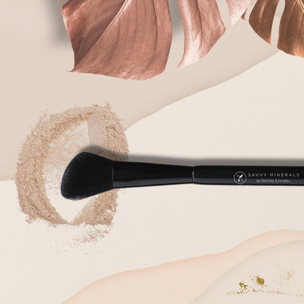 Young-Living-Savvy-Minerals-Bronzer-Brush